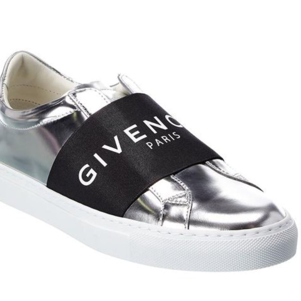 Givenchy Women's Urban Silver Metallic Logo-print Sneakers Sz 38.5 / US 8.5